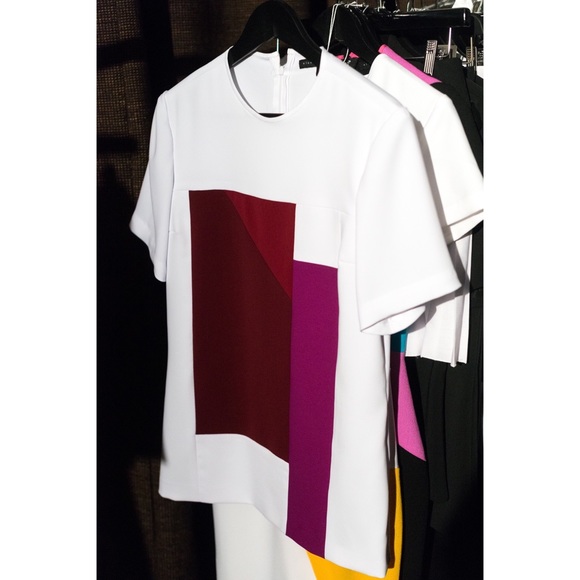 Graphic Colorblock Patchwork Top - Picture 5 of 6